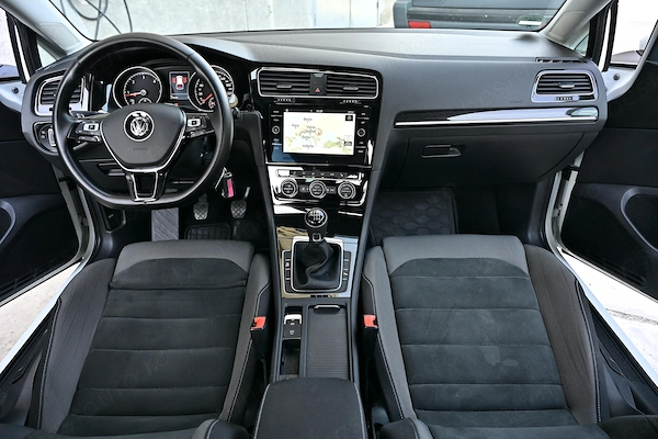 VOLKSWAGEN Golf 2020 — imagine 16