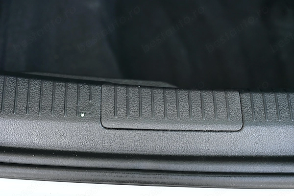 VOLKSWAGEN Golf 2020 — imagine 13