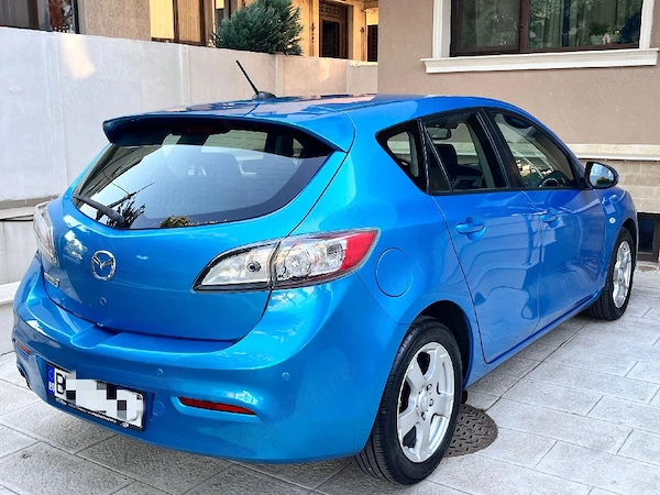 MAZDA 3 2010 — imagine 3