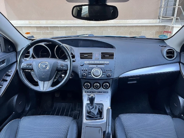MAZDA 3 2010 — imagine 4