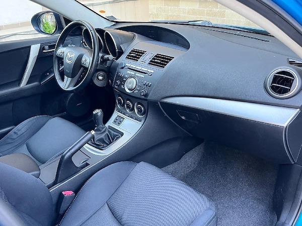 MAZDA 3 2010 — imagine 6