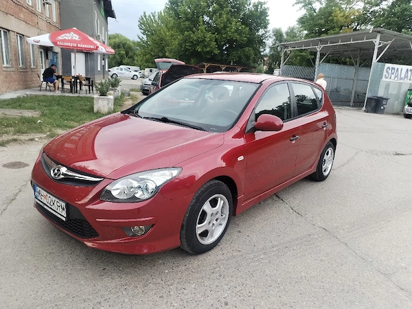 Hyundai i30 benzina