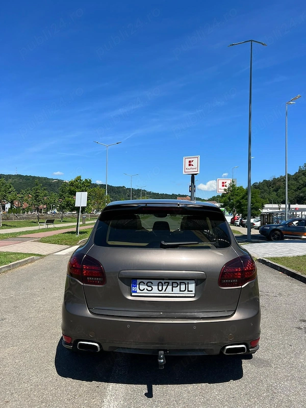 PORSCHE Cayenne 2013 — imagine 4