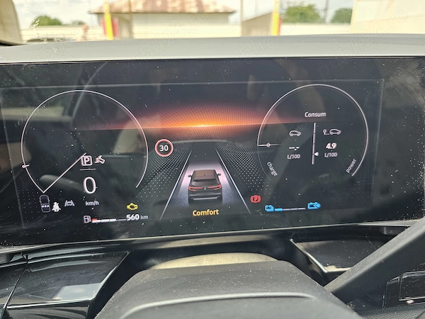 RENAULT Austral 2023 — imagine 4