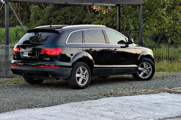 AUDI Q7 3.0 TDI autoutilitara