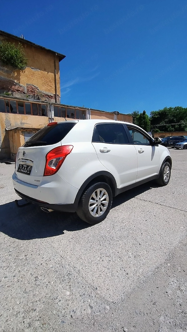 SSANGYONG Korando 2015 — imagine 5