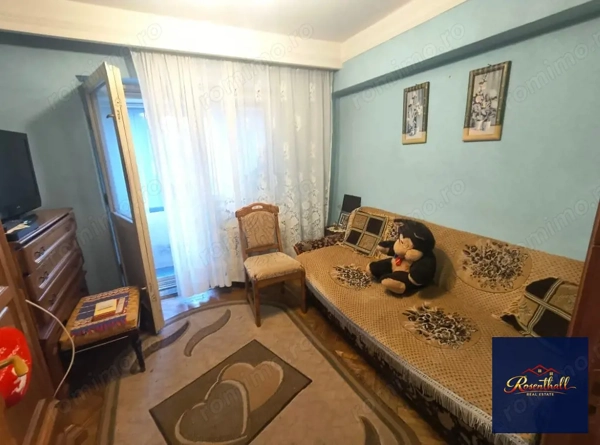 Apartament 4 camere, 85 mp, 2 balcoane,central_Casa Cartii — fotografia 3