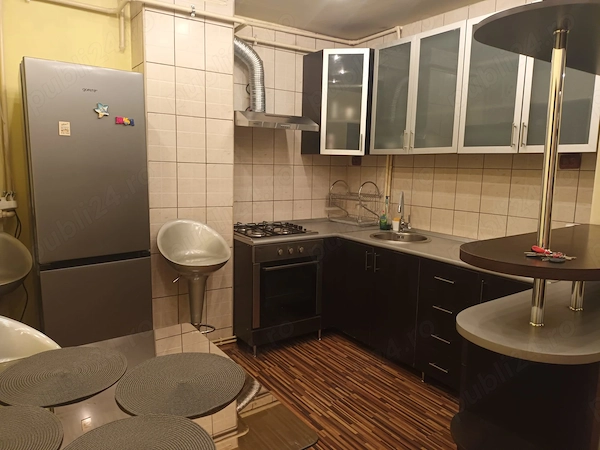 Agentie inchiriem apartament 2 camere Ultracentral-Hotel Ramada etaj.1,Centrala,AC mobilat modern — fotografia 3