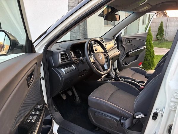 SSANGYONG Tivoli 2021 — imagine 4