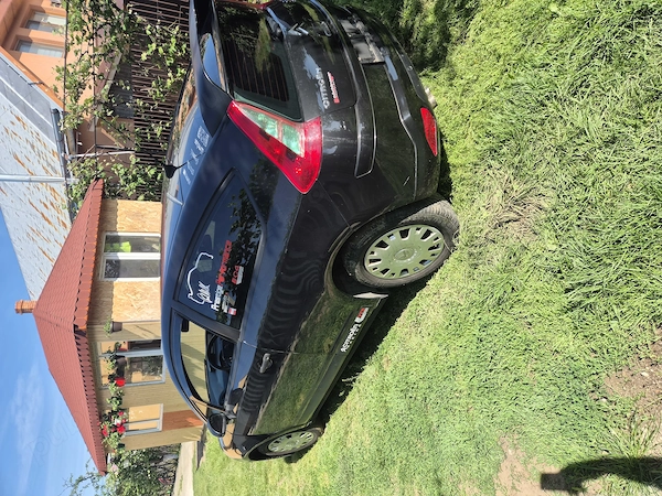 Vand sau schimb 4000 Ron Citroen c4 2007