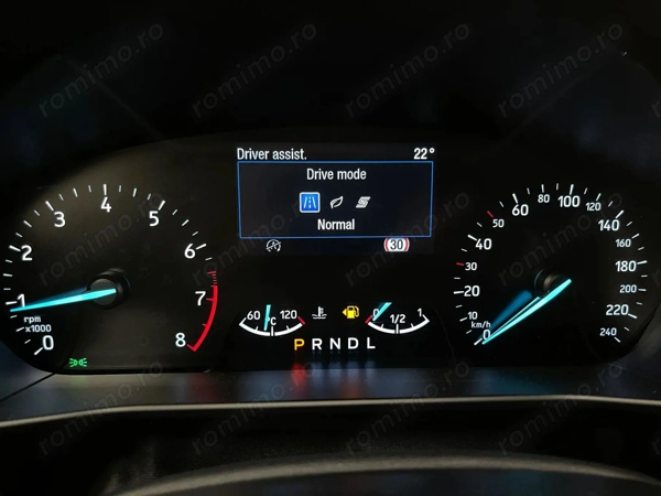 FORD Focus 2022 — imagine 18