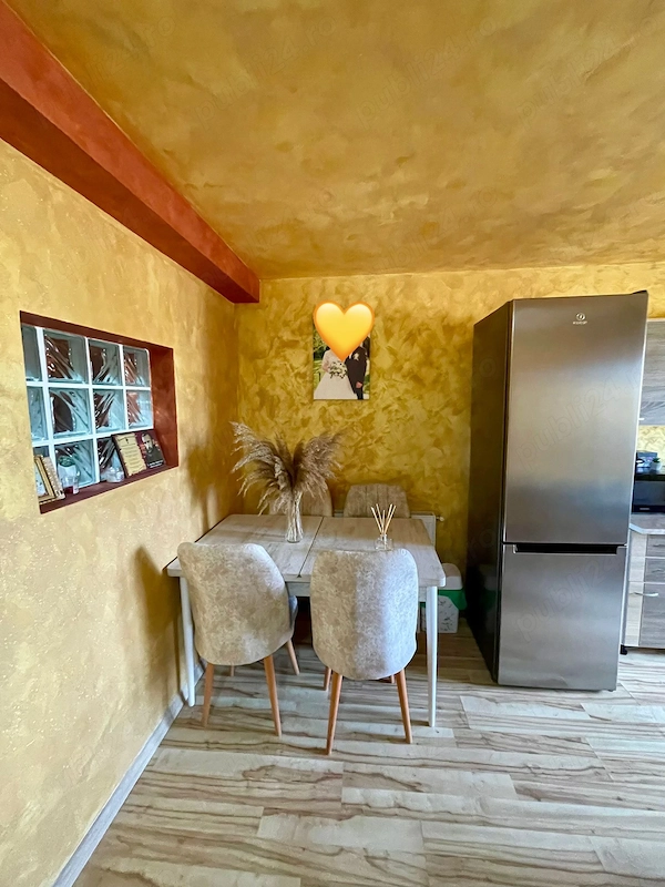 Apartament la cheie, etaj 1. Beiuș — fotografia 3