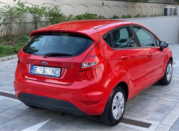FORD Fiesta 2011 — imagine 2