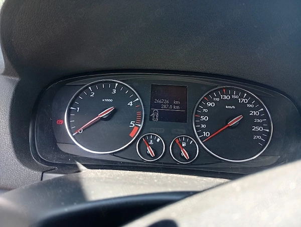 RENAULT Laguna 2012 — imagine 3