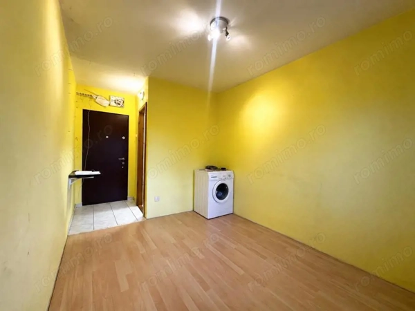 Garsoniera pentru investitie, 12 mp, parter - Complexul Studentesc — fotografia 1