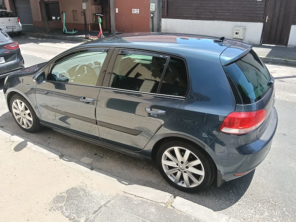 VOLKSWAGEN Golf 2010 — imagine 3