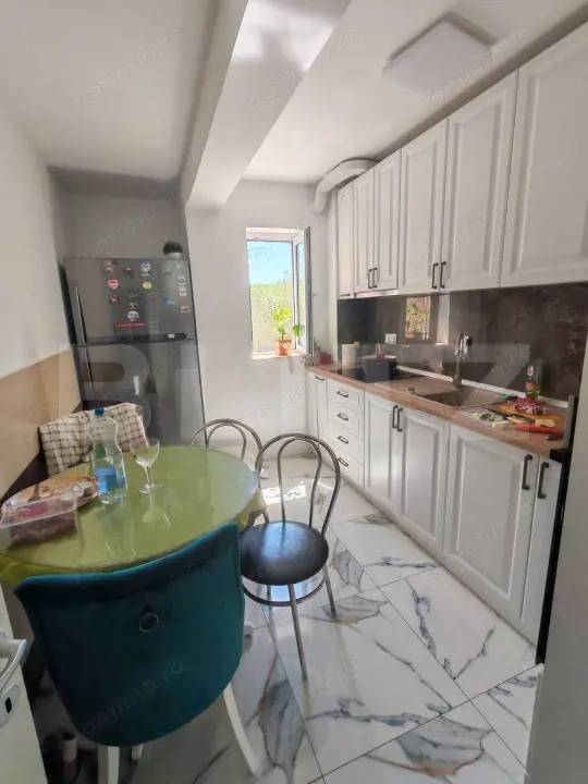 Apartament 2 camere de vanzare, 63 mp, zona Unirea — fotografia 3