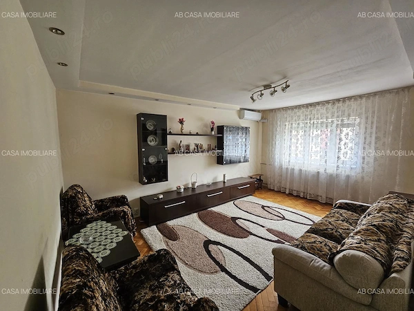 Apartament 3 camere, decomandat, et. 4 4, cu acoperiș, zona Soarelui, Bd Sudului, comision 0% — fotografia 1