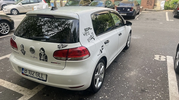 VOLKSWAGEN Golf 2010 — imagine 4