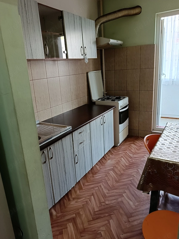 Apartament 2 camere de inchiriat — fotografia 3