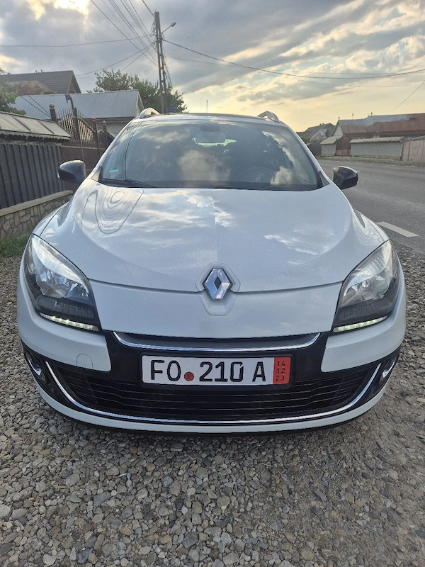 RENAULT Megane 2013 — imagine 2