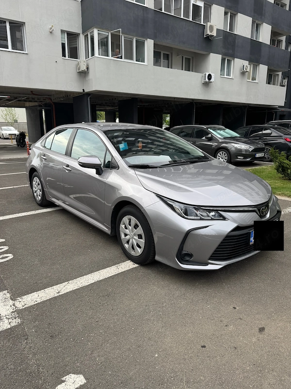 TOYOTA Corolla 2020 — imagine 3