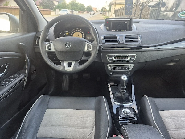 RENAULT Megane 2013 — imagine 6