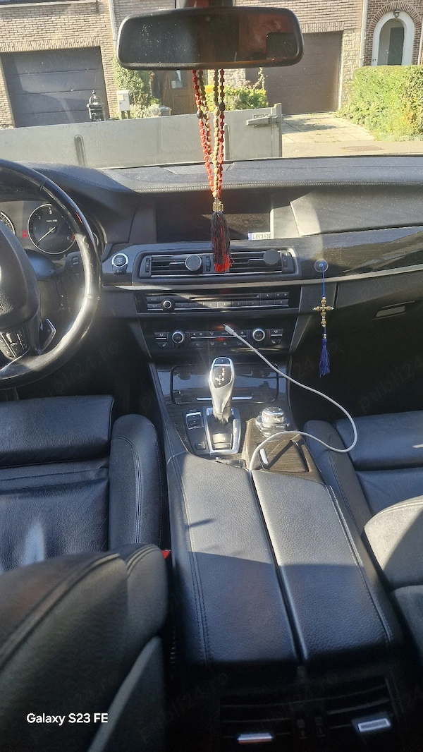 BMW 5 Series 2012 — imagine 4