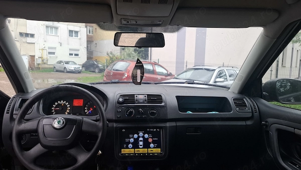 SKODA Fabia 2012 — imagine 3