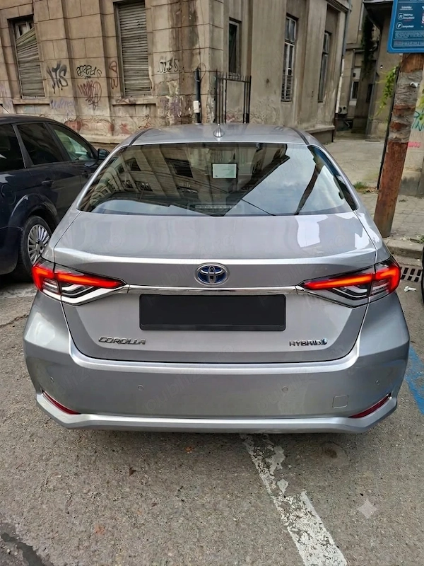 TOYOTA Corolla 2023 — imagine 2