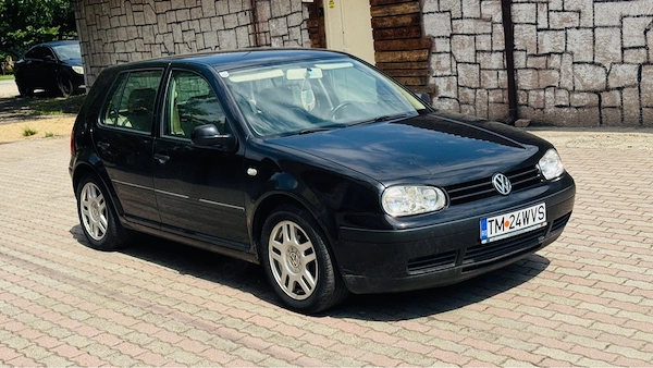 VOLKSWAGEN Golf 2002 — imagine 3