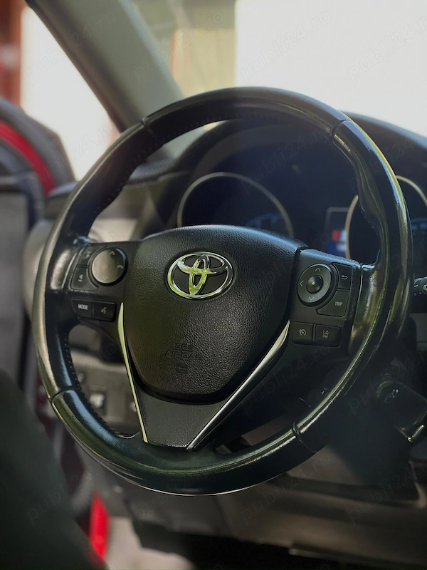 TOYOTA Auris 2018 — imagine 7