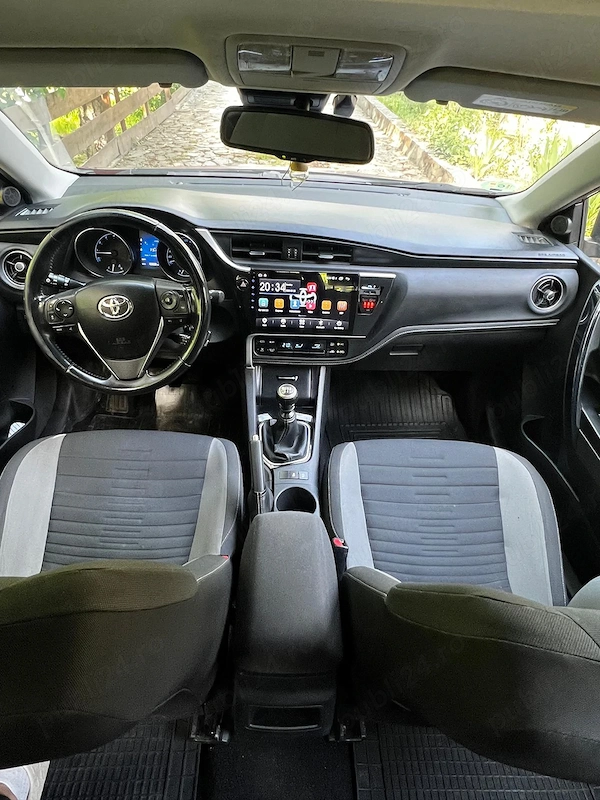 TOYOTA Auris 2018 — imagine 9