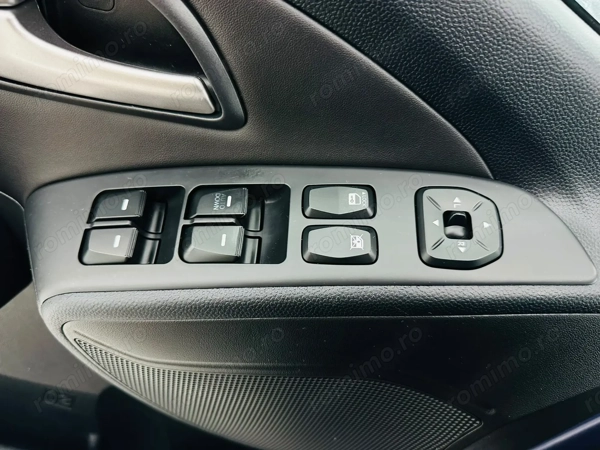 HYUNDAI ix35 2012 — imagine 11