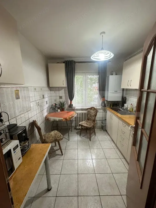 Apartament 3 camere, 64 mp, mobilat, cu garaj și boxă în Mănăștur — fotografia 3