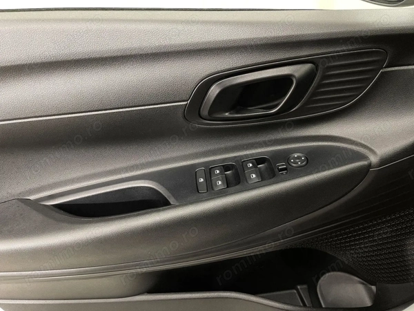 HYUNDAI i20 2021 — imagine 18
