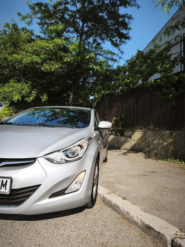 HYUNDAI Elantra 2014 — imagine 3