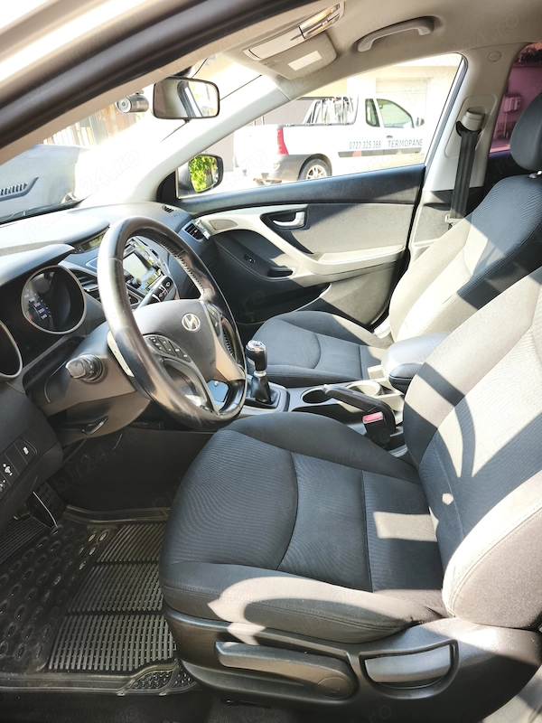 HYUNDAI Elantra 2014 — imagine 10