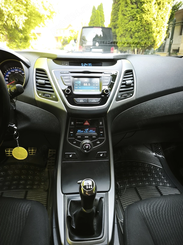 HYUNDAI Elantra 2014 — imagine 6