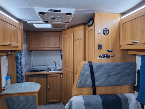 Vand autorulota Fiat Ducato, prima înmatriculare oct.2003