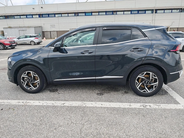 KIA Sportage 2022 — imagine 2