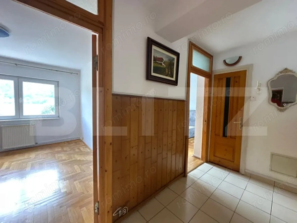 Apartament 4 camere, 100 mp, 2 parcări + 2 boxe, etaj 1, zona Noua - Brașov — fotografia 2