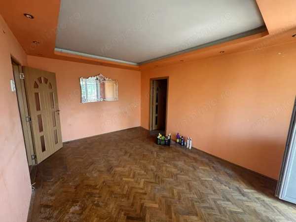 Apartament 3 camere, decomandat, 57 mp, zona Nicolae Titulescu — fotografia 3