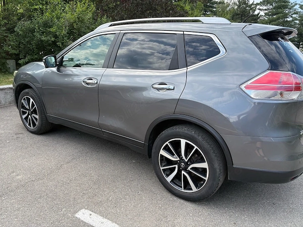 Vând Nissan X-trail 2014