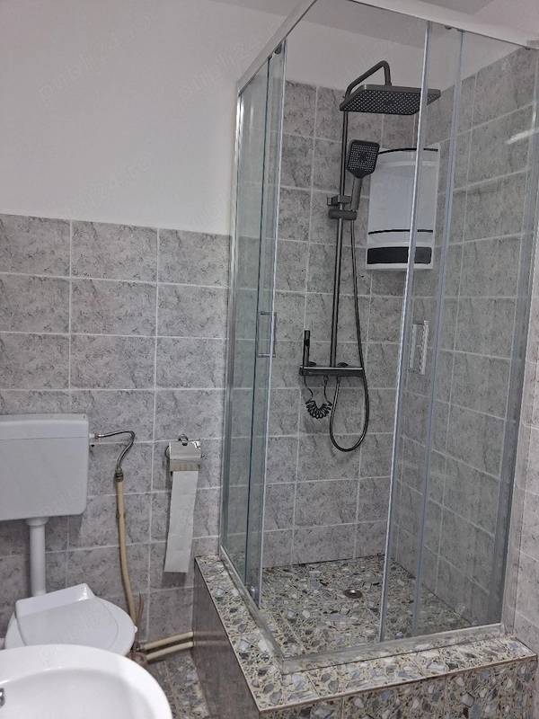 Apartament de închiriat cu 3 camere zona ultracentrală — fotografia 3