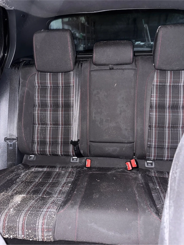 VOLKSWAGEN Golf 2012 — imagine 5