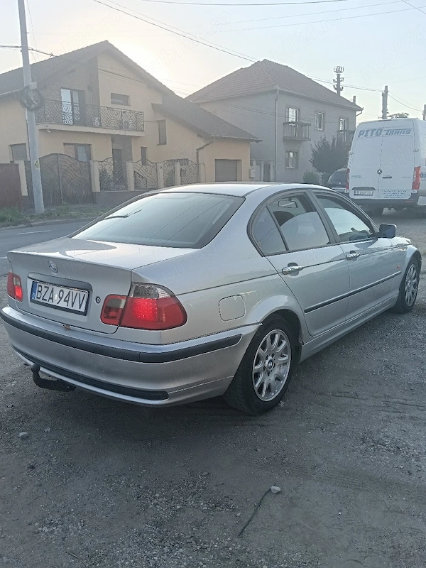 BMW 3 Series 2004 — imagine 4