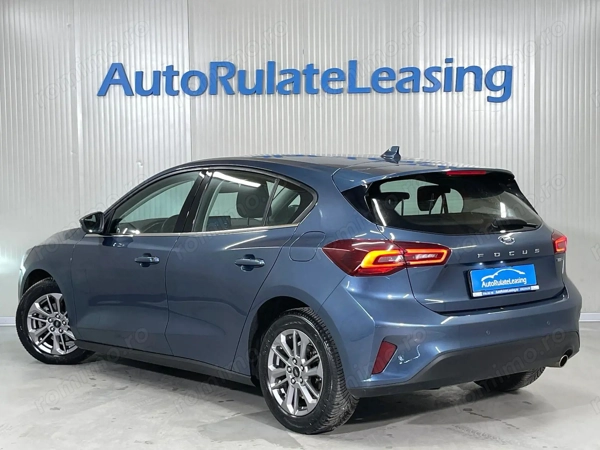 FORD Focus 2023 — imagine 4