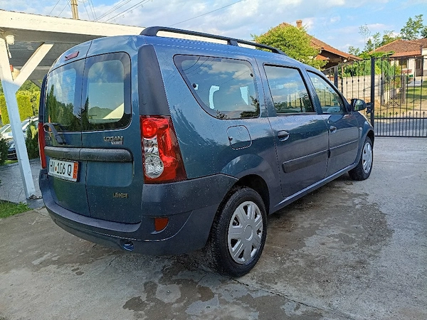 DACIA Logan