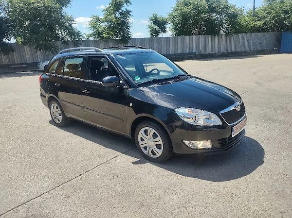 SKODA Fabia 2012